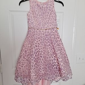 Girls dress
